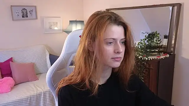 doll lesli online show from March 19, 2:24 pm