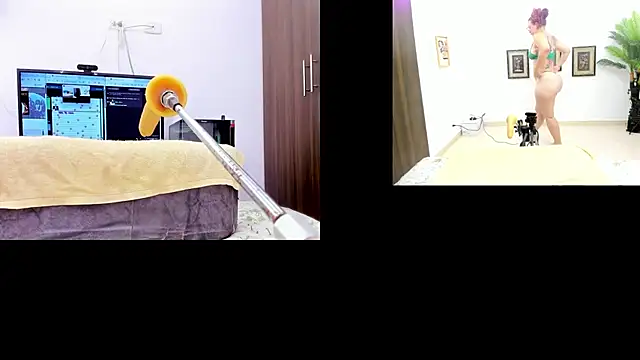 Paulina Davis  online show from September 13, 4:01 am