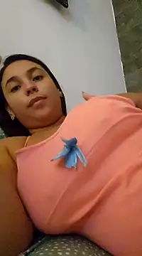 Snapshot of LizzRouse chatting on March 4, 11:40 am LizzRouse online show from March 4, 11:40 am