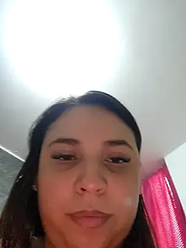 Snapshot of LizzRouse chatting on October 26, 5:52 pm LizzRouse online show from October 26, 5:52 pm