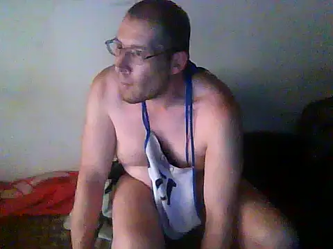 Snapshot of schmidtler35 chatting on October 1, 4:24 pm schmidtler35 online show from October 1, 4:24 pm