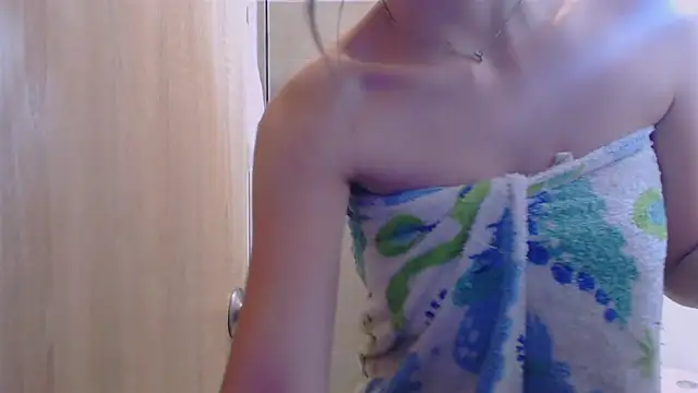  elenna online show from February 2, 11:42 pm