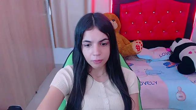  elenna online show from February 4, 5:55 pm