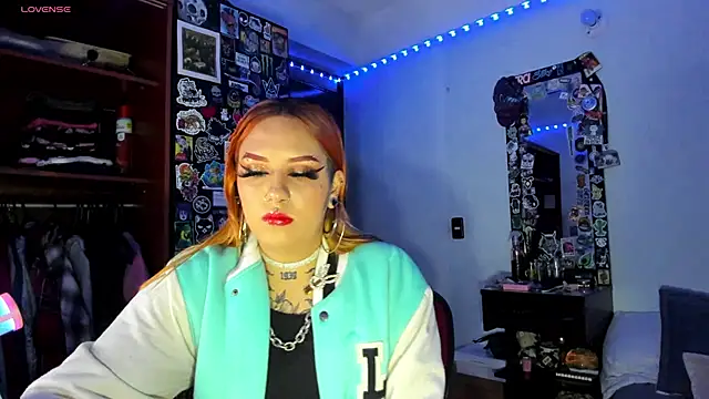 Jessie williams online show from December 4, 4:43 am