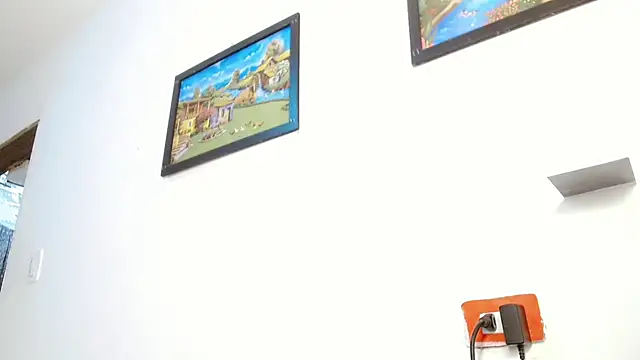 Snapshot of little_tsgirl_ chatting on March 13, 4:12 pm little tsgirl  online show from March 13, 4:12 pm