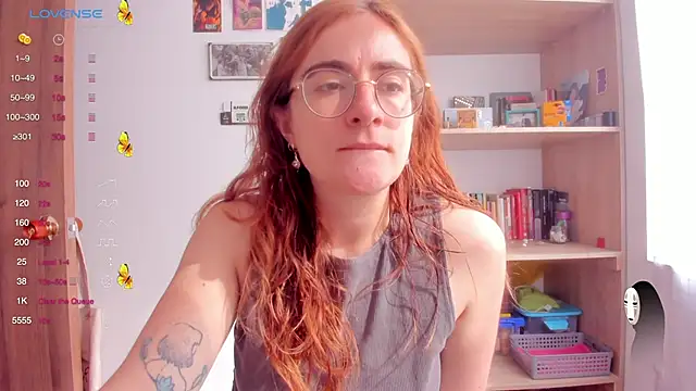 linda giggle online show from March 12, 1:51 pm