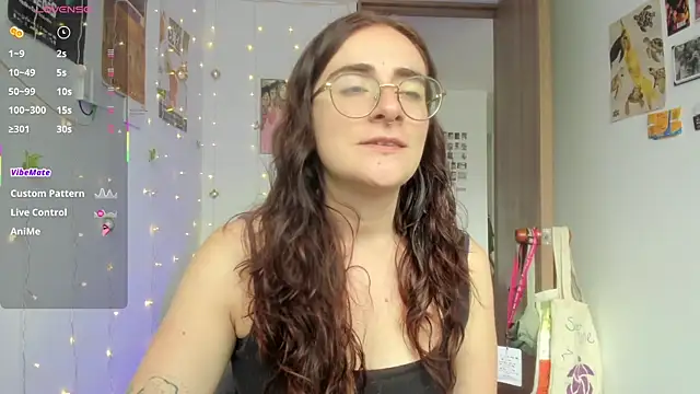 linda giggle online show from November 28, 1:03 pm