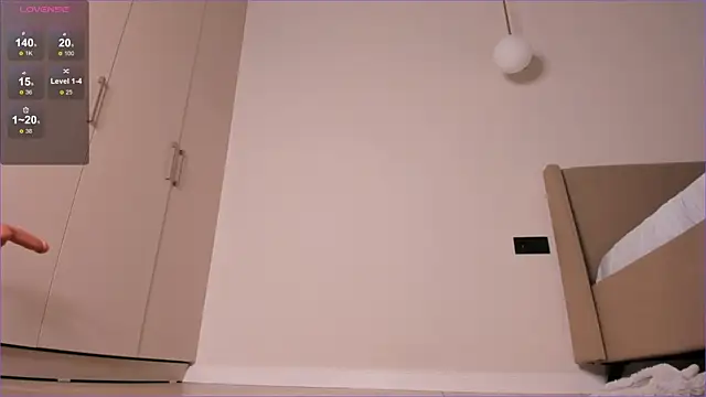 Snapshot of mikio_san chatting on February 14, 7:07 am mikio san online show from February 14, 7:07 am