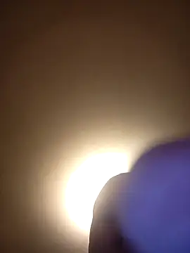 Snapshot of BBWQUEENBEEE chatting on November 16, 10:48 pm BBWQUEENBEEE online show from November 16, 10:48 pm