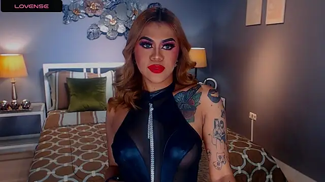 Snapshot of StellaStrong30 chatting on February 24, 2:08 am StellaStrong30 online show from February 24, 2:08 am