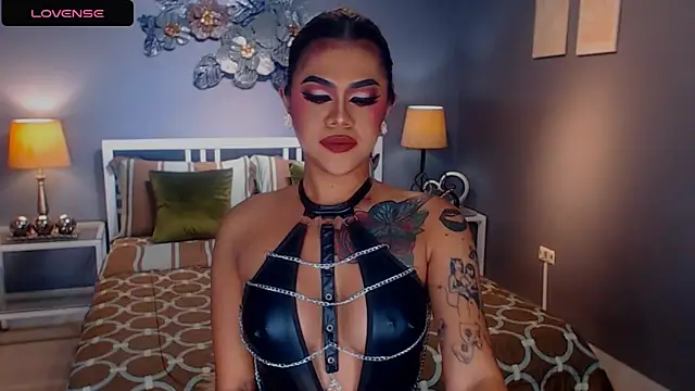 Snapshot of StellaStrong30 chatting on March 5, 2:14 am StellaStrong30 online show from March 5, 2:14 am