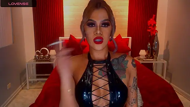 Snapshot of StellaStrong30 chatting on December 3, 10:30 pm StellaStrong30 online show from December 3, 10:30 pm