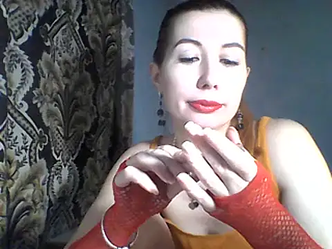 Snapshot of Olesja chatting on February 23, 6:23 pm Olesja online show from February 23, 6:23 pm
