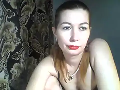 Snapshot of Olesja chatting on March 5, 6:56 pm Olesja online show from March 5, 6:56 pm