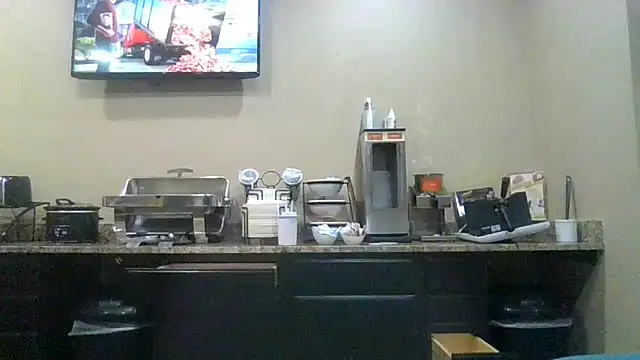 Hornybbw1978 online show from February 4, 8:02 am