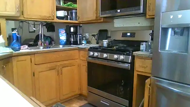 Hornybbw1978 online show from February 17, 11:31 pm