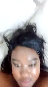 Snapshot of HotAFRICANBEAUTY chatting on January 23, 1:19 am HotAFRICANBEAUTY online show from January 23, 1:19 am