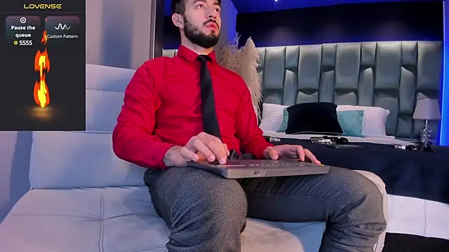 MarkWalker   online show from February 10, 10:09 am