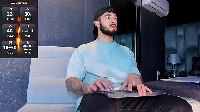 MarkWalker   online show from April 5, 9:50 am