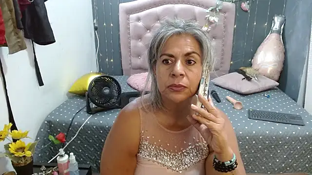 lalisha 96 online show from April 8, 12:43 am