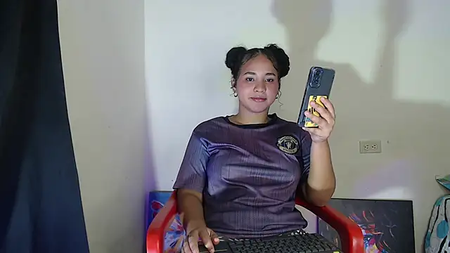 luciana keating online show from December 9, 11:34 pm