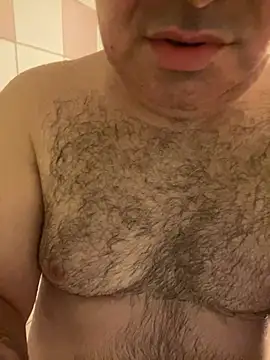 Snapshot of mpowerintime chatting on February 4, 5:42 am mpowerintime online show from February 4, 5:42 am