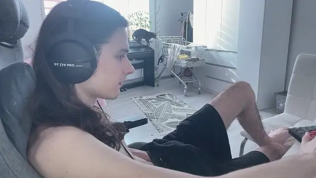 CandyChell online show from March 3, 10:32 am