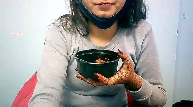 lovelydesi21 online show from January 15, 9:35 am