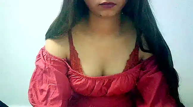 lovelydesi21 online show from February 14, 7:49 am