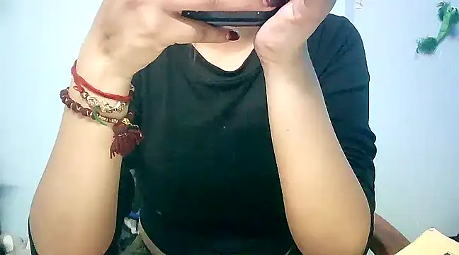 lovelydesi21 online show from March 19, 3:19 pm