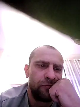 Snapshot of Roman0798 chatting on December 11, 5:48 pm Roman0798 online show from December 11, 5:48 pm