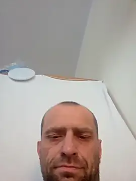 Snapshot of Roman0798 chatting on September 22, 10:39 am Roman0798 online show from September 22, 10:39 am