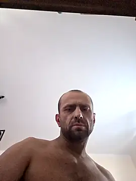 Snapshot of Roman0798 chatting on September 24, 9:45 am Roman0798 online show from September 24, 9:45 am