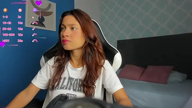 cora 22 online show from September 12, 12:38 pm