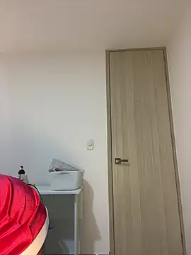 Snapshot of I_am_kat chatting on December 18, 1:59 am I am kat online show from December 18, 1:59 am