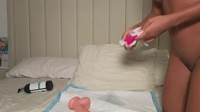 Snapshot of I_am_kat chatting on January 12, 5:34 am I am kat online show from January 12, 5:34 am