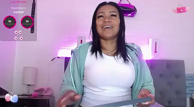 louise nails online show from January 16, 3:13 pm