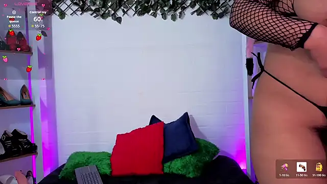 louise nails online show from April 20, 5:26 pm