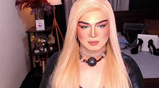 Bitch Fowler69 online show from December 12, 4:32 pm