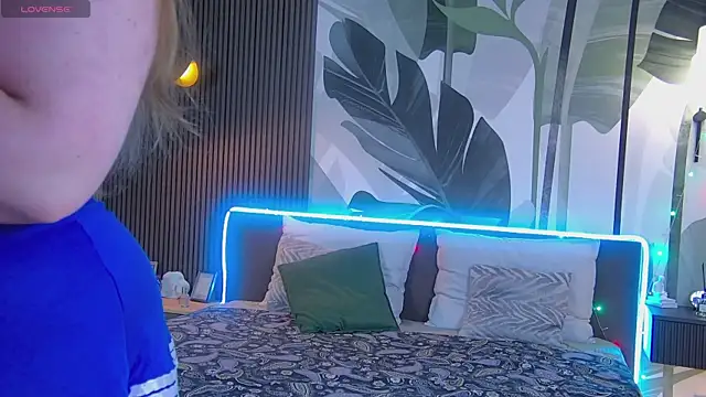 RubyValen online show from January 16, 1:06 am