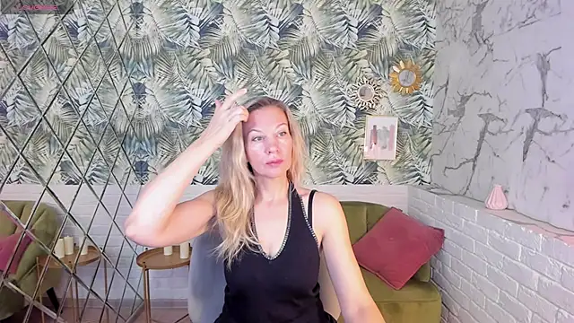 Snapshot of NancyGrace chatting on December 20, 1:11 pm NancyGrace online show from December 20, 1:11 pm