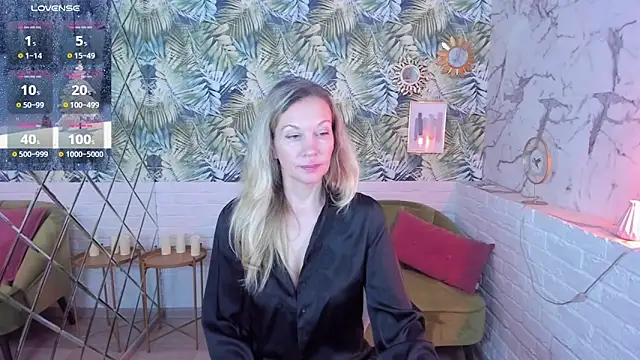 Snapshot of NancyGrace chatting on February 7, 4:14 pm NancyGrace online show from February 7, 4:14 pm