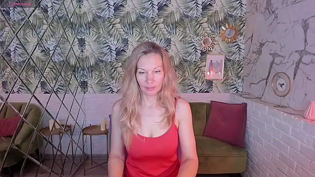 Snapshot of NancyGrace chatting on November 2, 7:00 am NancyGrace online show from November 2, 7:00 am