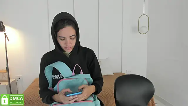 sexychanell 18 online show from January 23, 12:41 pm