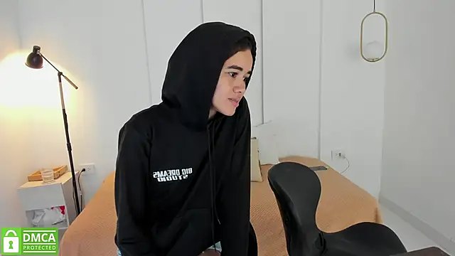 sexychanell 18 online show from January 28, 12:43 pm