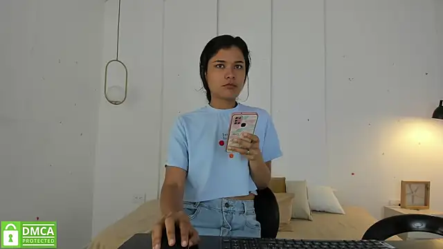 sexychanell 18 online show from February 17, 12:48 pm