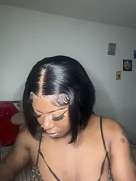 TinyBlazian901 online show from February 17, 5:15 am