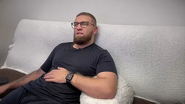 Snapshot of Bear_bear_ chatting on December 23, 4:44 am Bear bear online show from December 23, 4:44 am