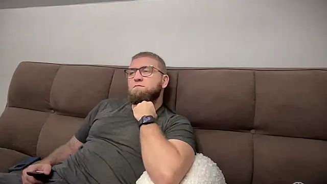 Snapshot of Bear_bear_ chatting on December 29, 4:48 am Bear bear online show from December 29, 4:48 am