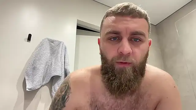 Snapshot of Bear_bear_ chatting on November 8, 9:20 am Bear bear online show from November 8, 9:20 am